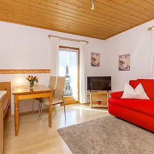 Apartment Ferienwohnhaus Heimfriede, Reit im Winkl